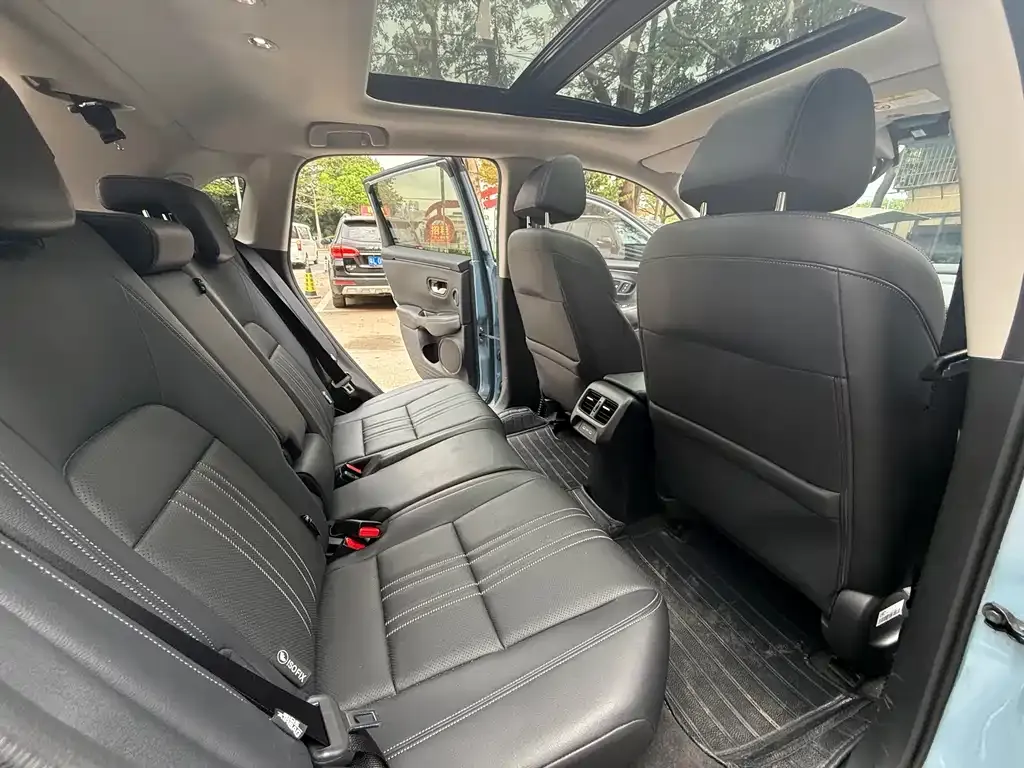 Honda ZR-V 2023 из CN, фото 2