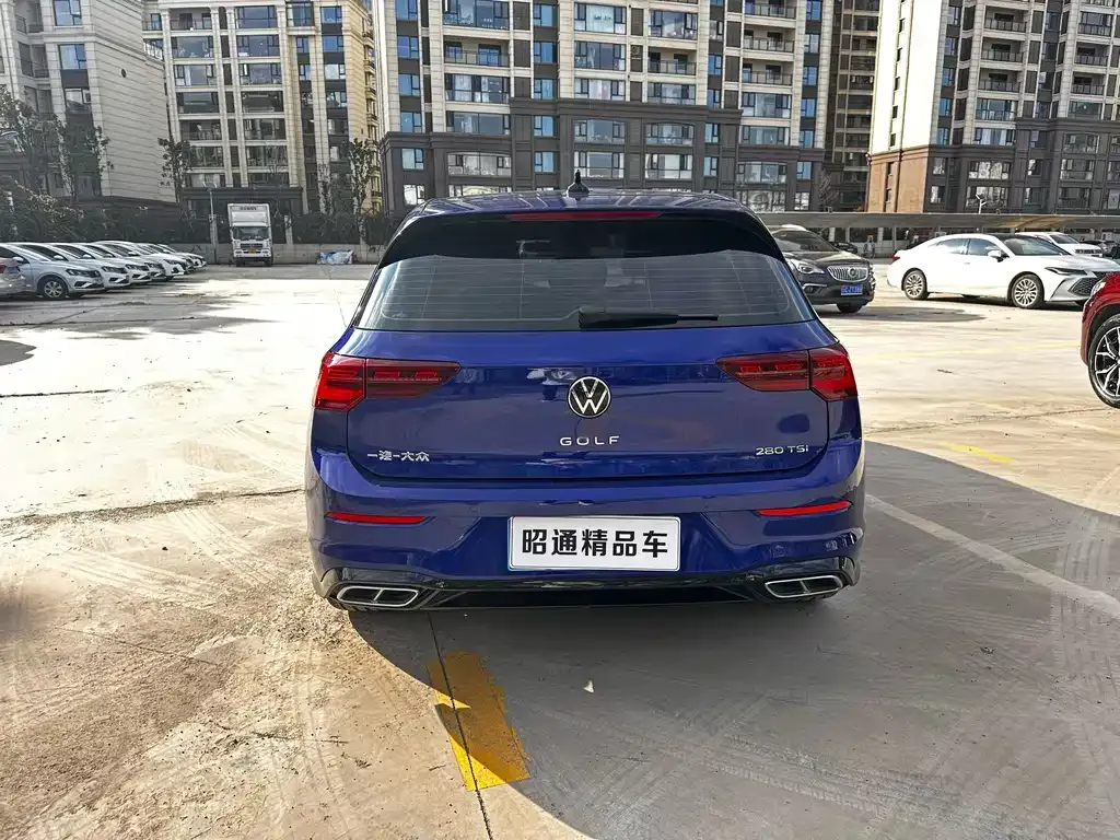 Volkswagen Golf 2021 из CN, фото 4