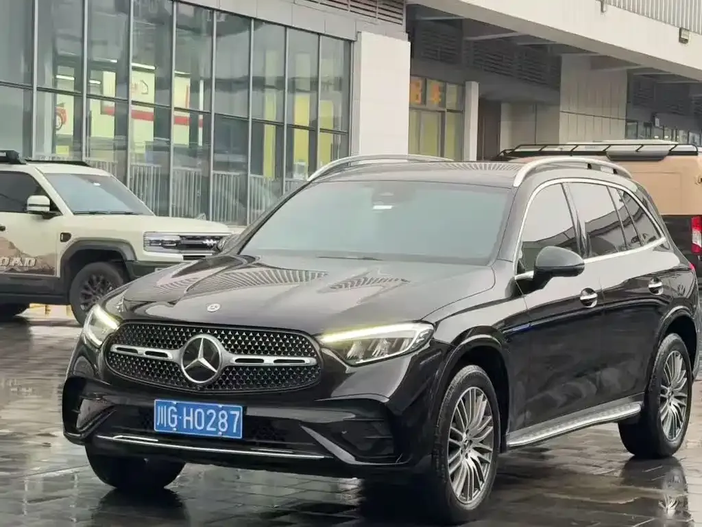 Mercedes-Benz GLC — фото 1
