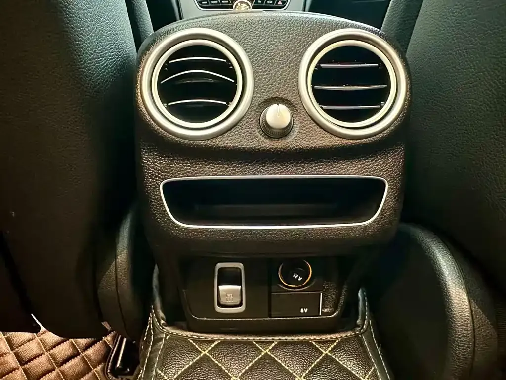 Mercedes-Benz C-Class 2021 из CN, фото 10