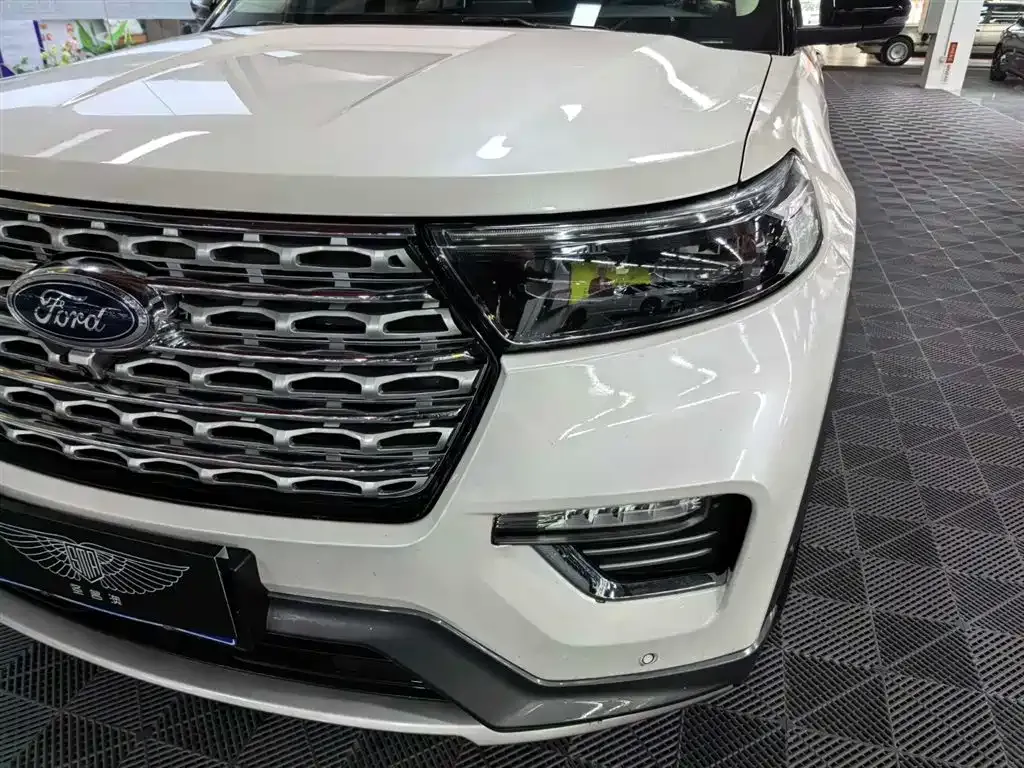 Ford Explorer 2021 из CN, фото 9