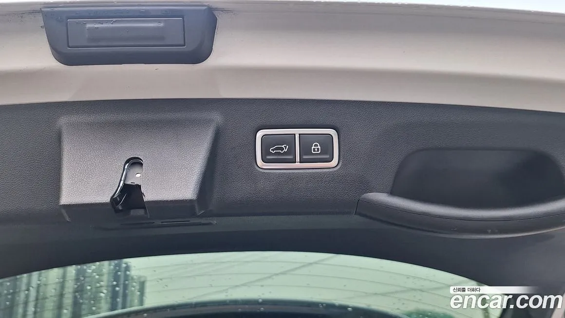 Kia Sorento — фото 9