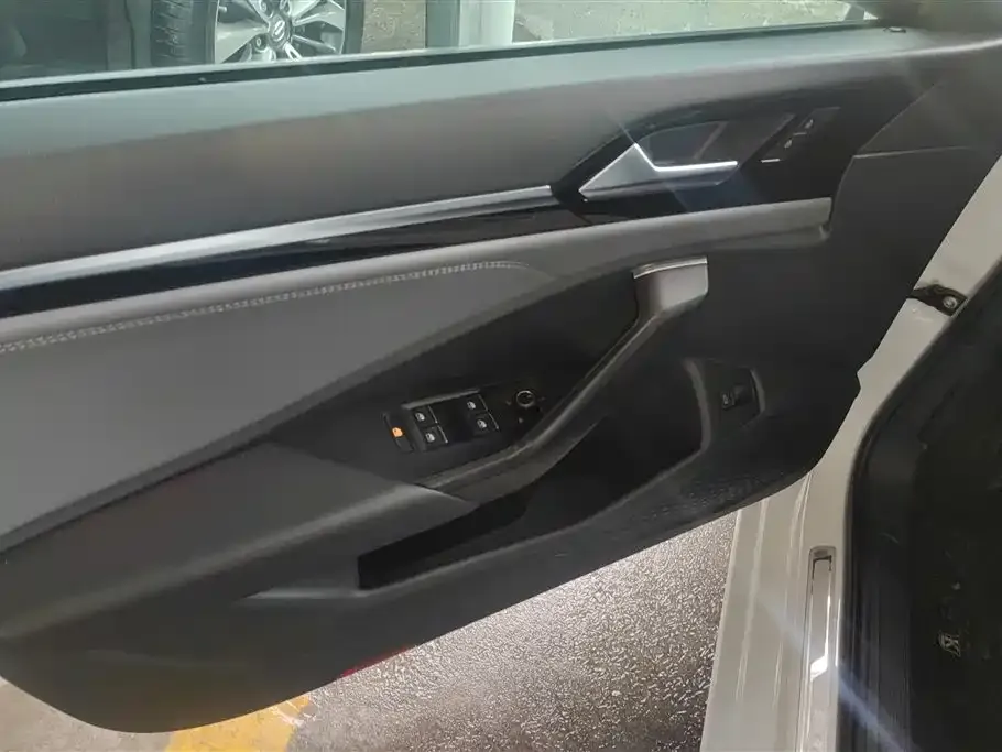 Volkswagen Sagitar 2021 из CN, фото 6
