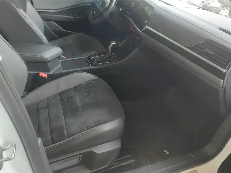 Volkswagen Sagitar 2021 из CN, фото 7