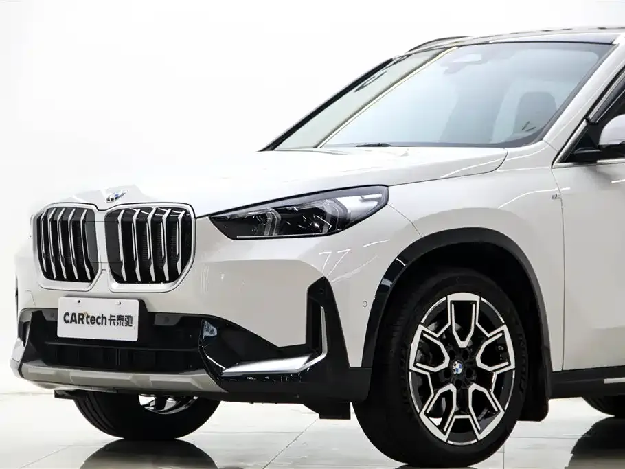 BMW X1 2024 из CN, фото 3