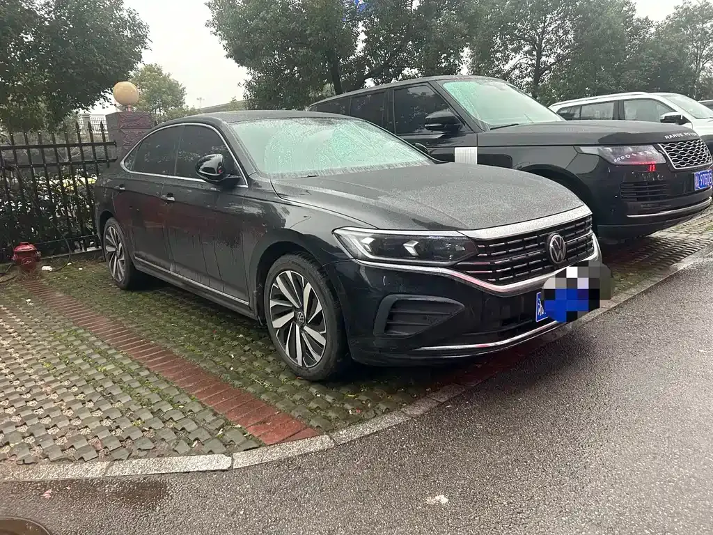 Volkswagen Passat — фото 7