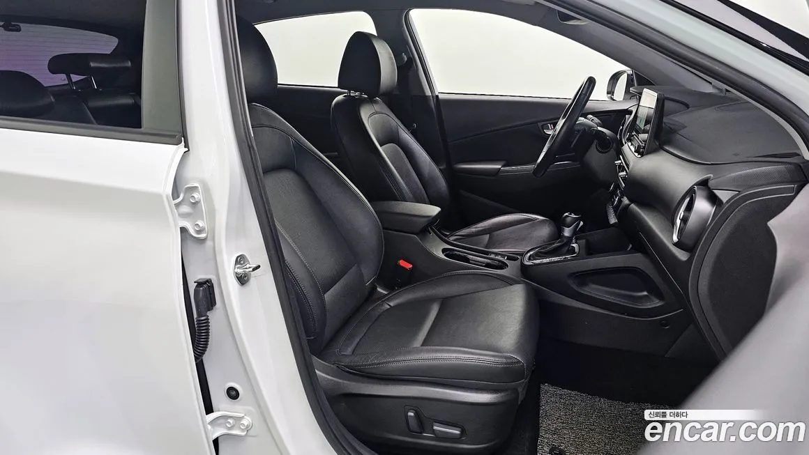 Hyundai Kona 2021 из KR, фото 5