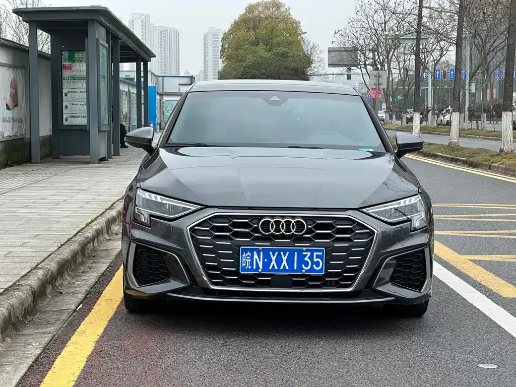 Audi A3 2023 из CN, фото 9
