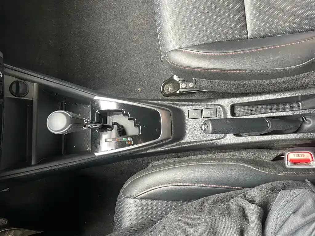 Toyota Yaris L 2021 из CN, фото 3