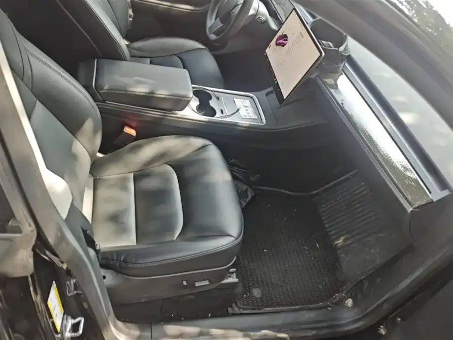 Tesla Model Y 2022 из CN, фото 10