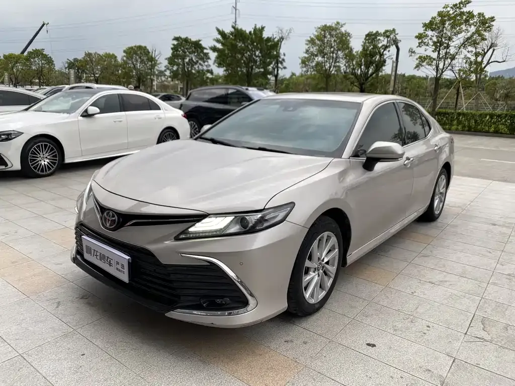 Toyota Camry 2021 из CN, фото 1