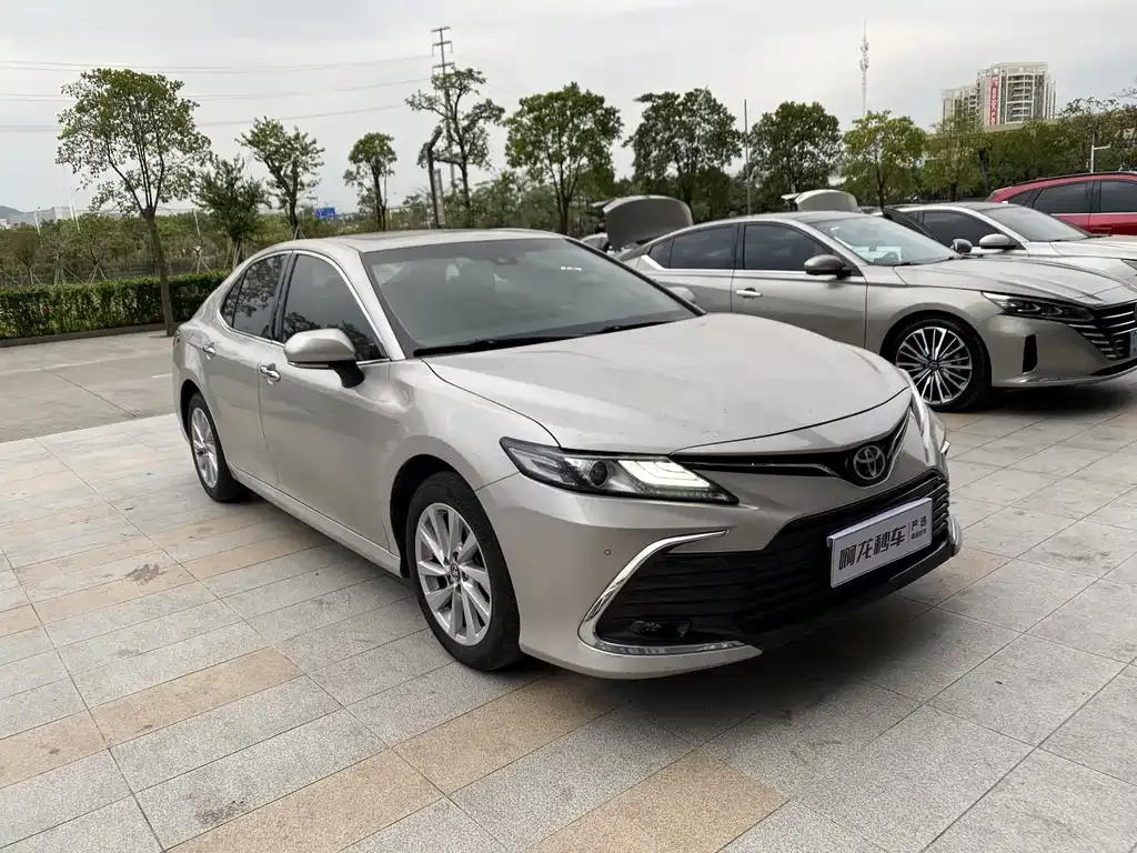 Toyota Camry 2021 из CN, фото 9