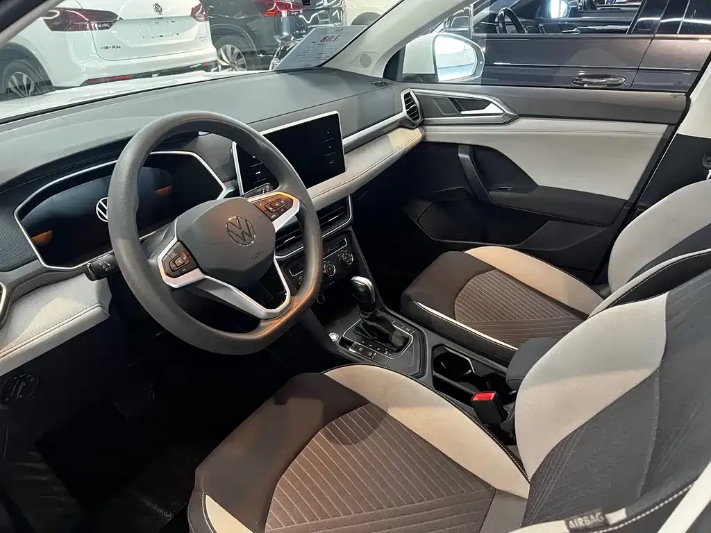 Volkswagen Tharu 2023 из CN, фото 10