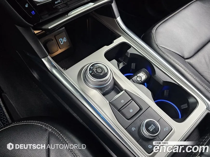 Ford Explorer — фото 3