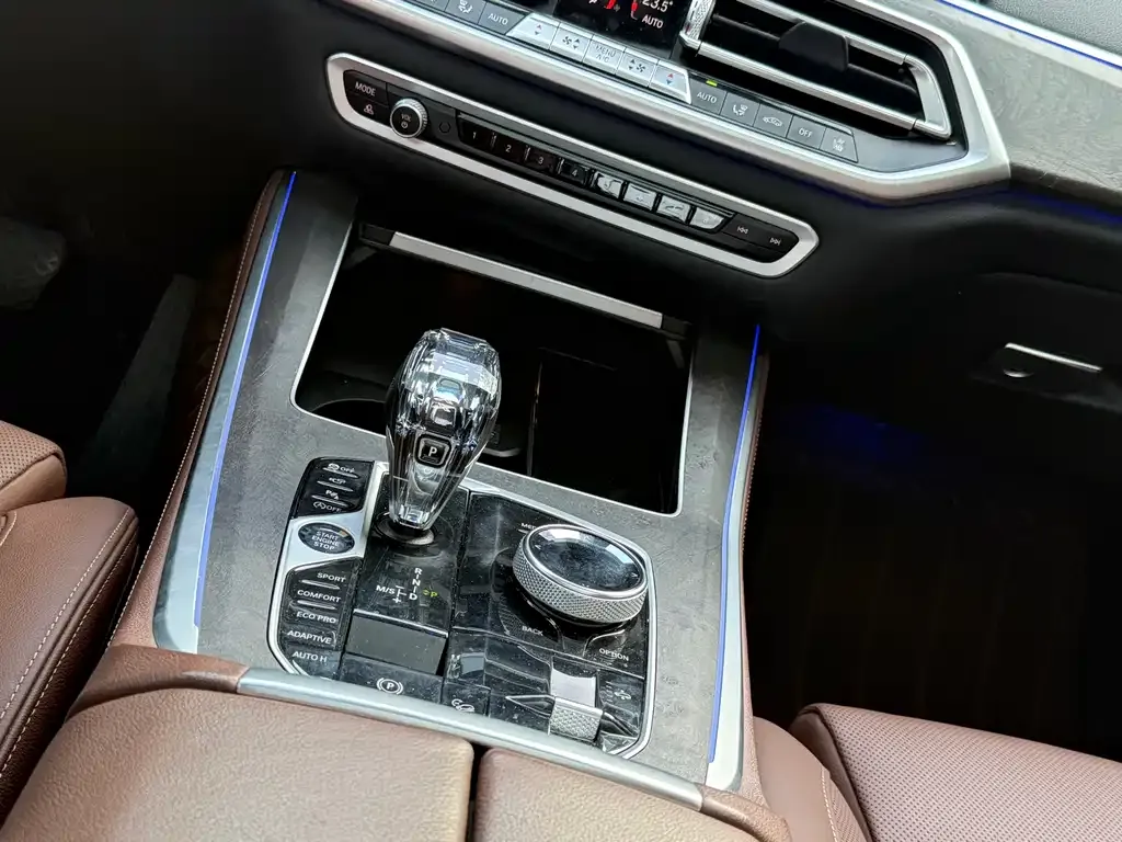 BMW X5 (Import) — фото 4