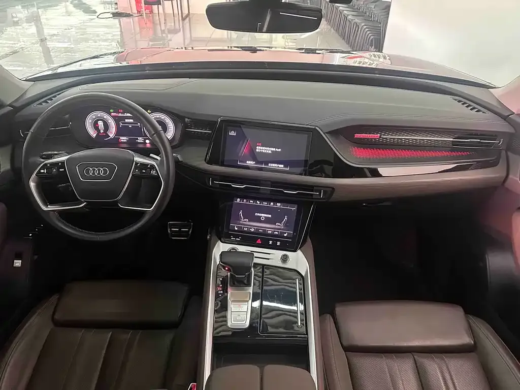 Audi Q6 2024 из CN, фото 5