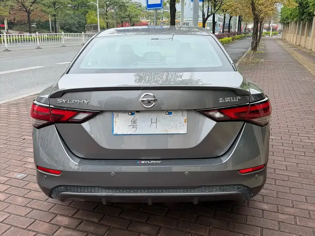 Nissan Sylphy 2022 из CN, фото 4