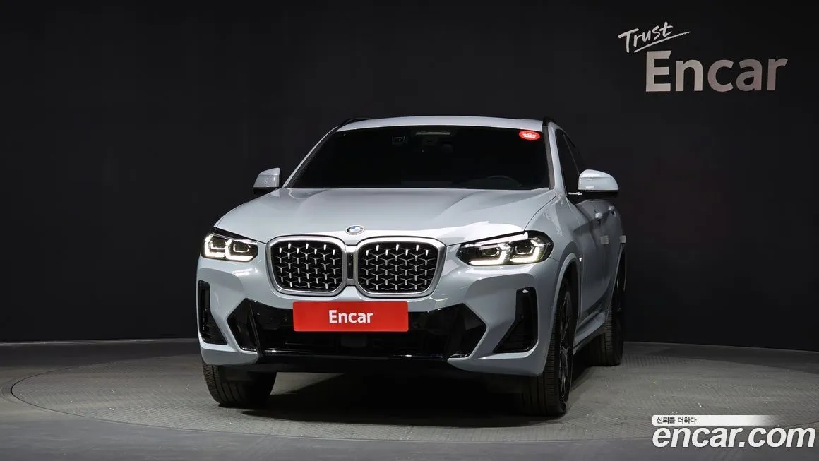 BMW X4 — фото 10