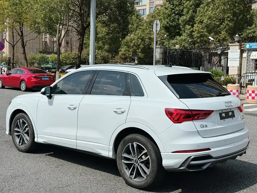 Audi Q3 — фото 5