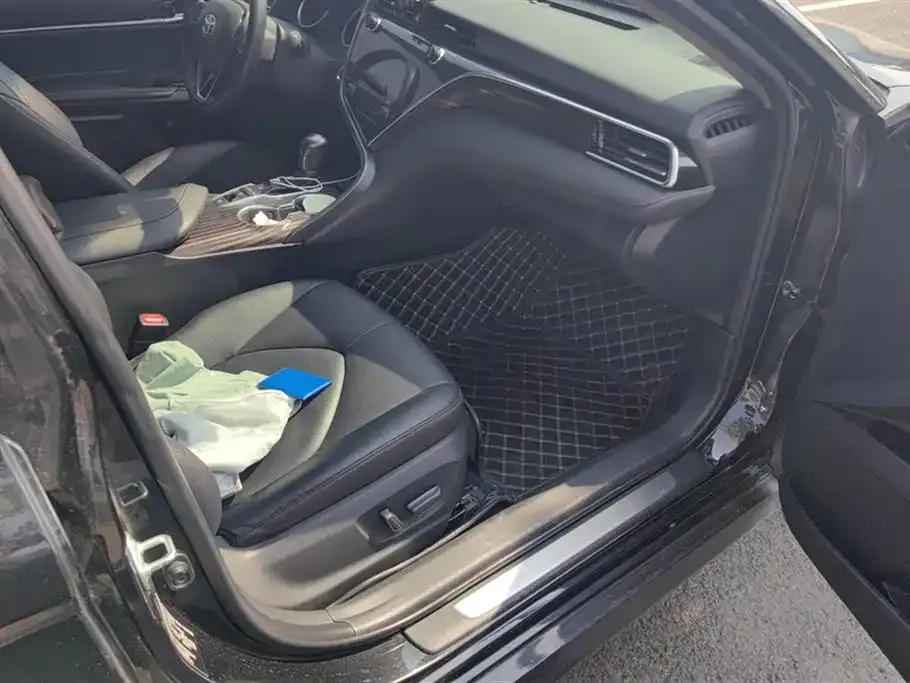 Toyota Camry 2021 из CN, фото 4