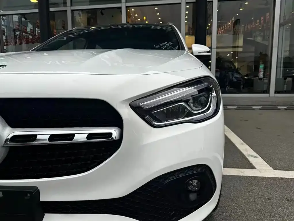 Mercedes-Benz GLA — фото 5