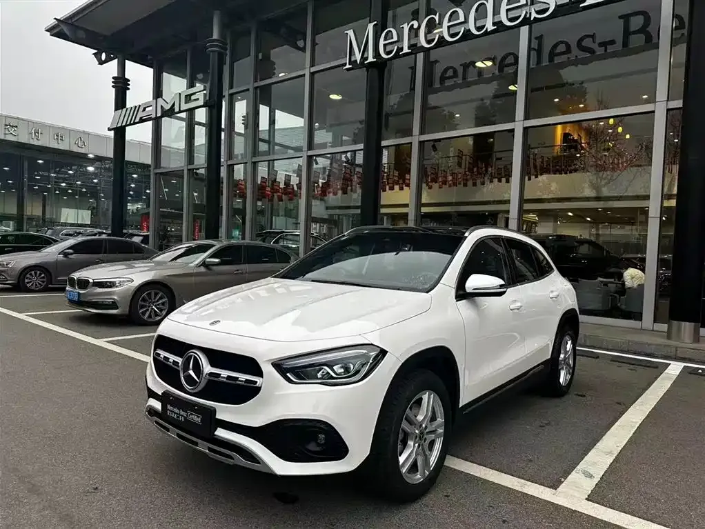 Mercedes-Benz GLA — фото 3