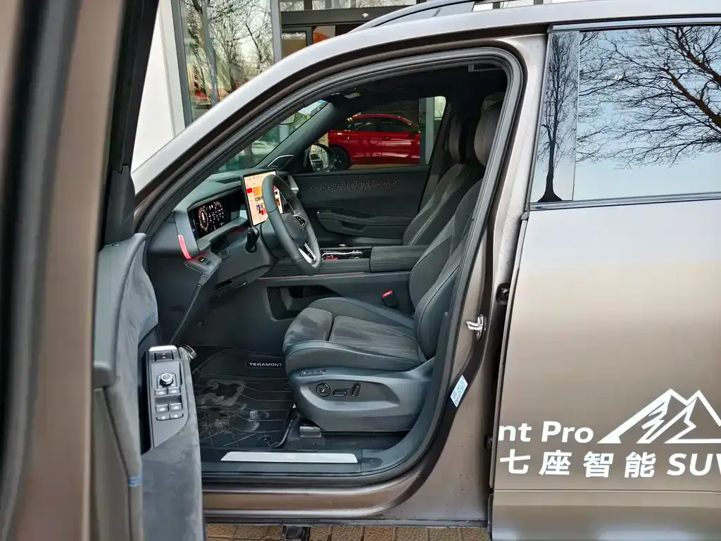 Volkswagen Teramont X 2025 из CN, фото 8