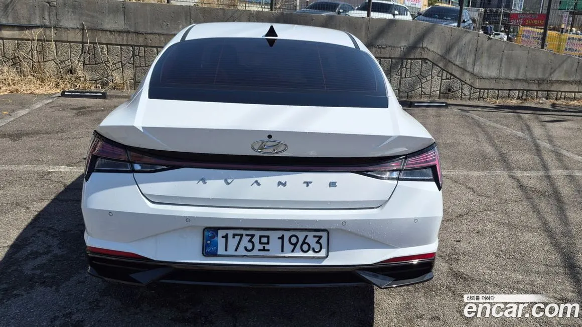 Hyundai AVANTE — фото 5