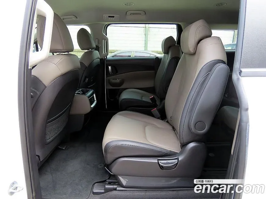 Kia Carnival 2024 из KR, фото 6