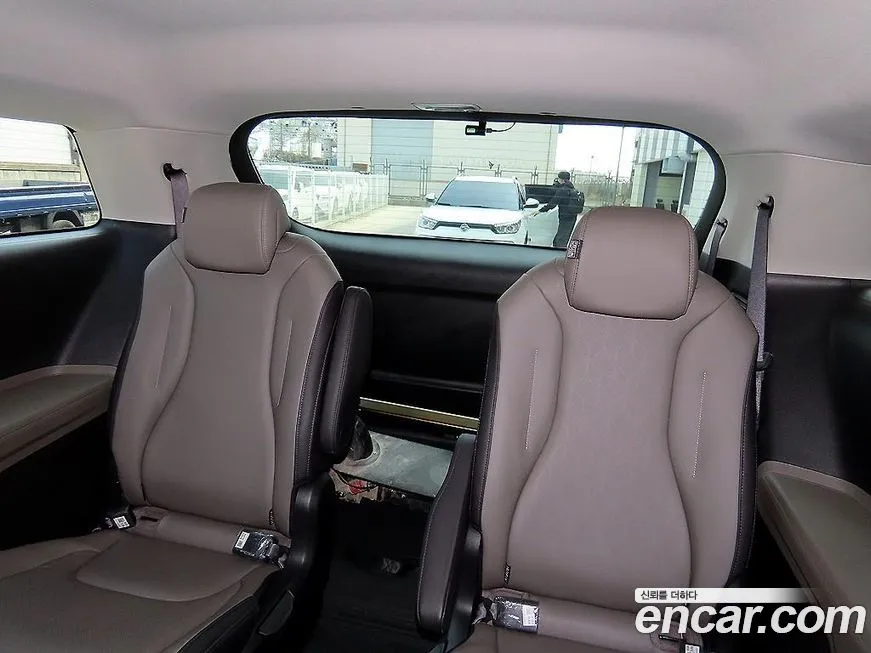 Kia Carnival 2024 из KR, фото 2
