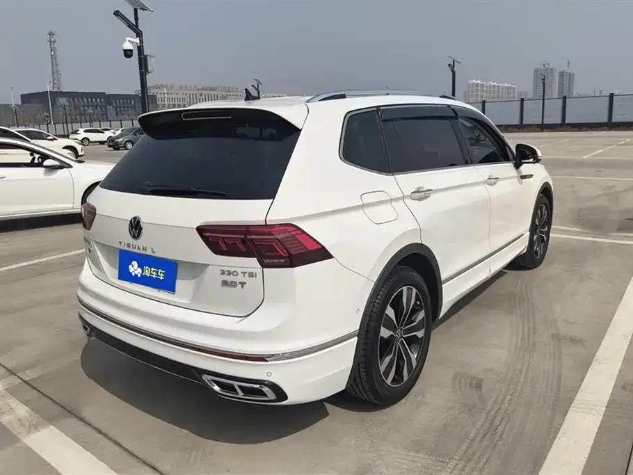 Volkswagen Tiguan L — фото 4