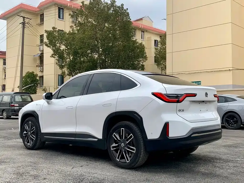 NIO EC6 — фото 5