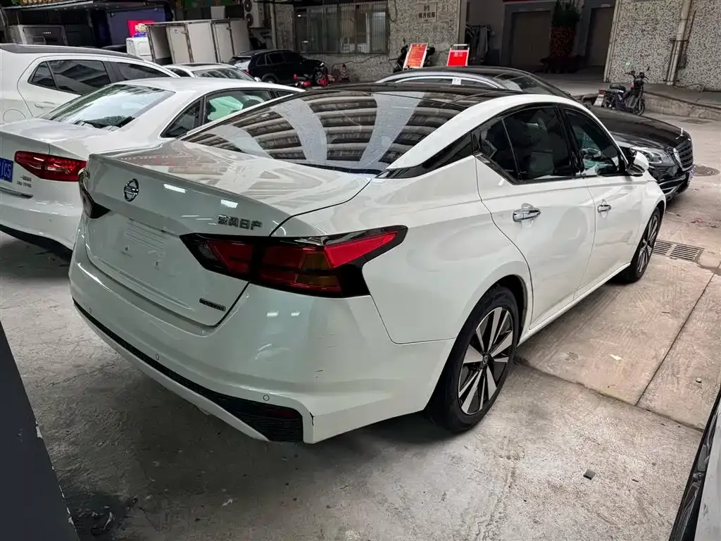 Nissan Teana 2021 из CN, фото 4