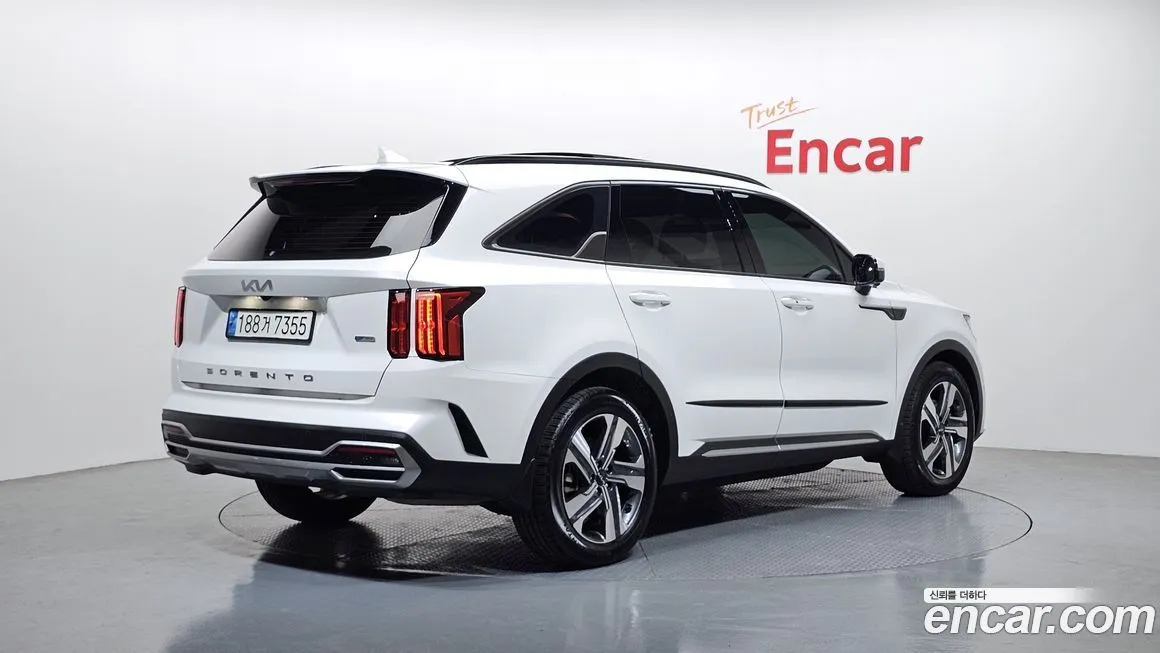 Kia Sorento — фото 6