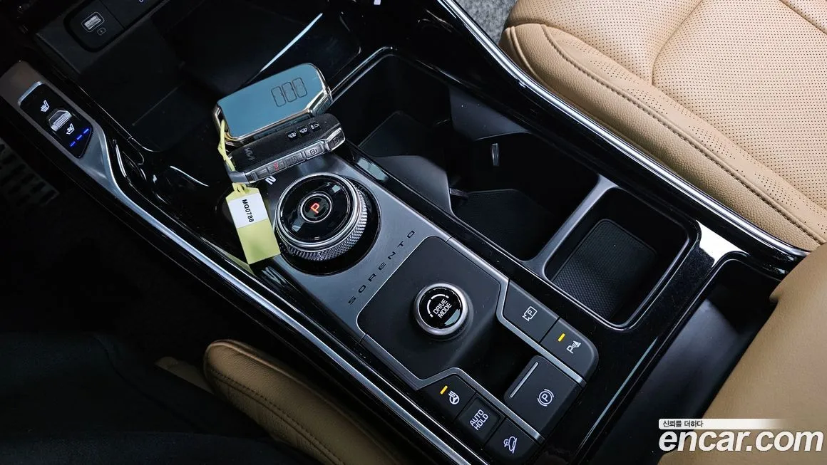 Kia Sorento — фото 9