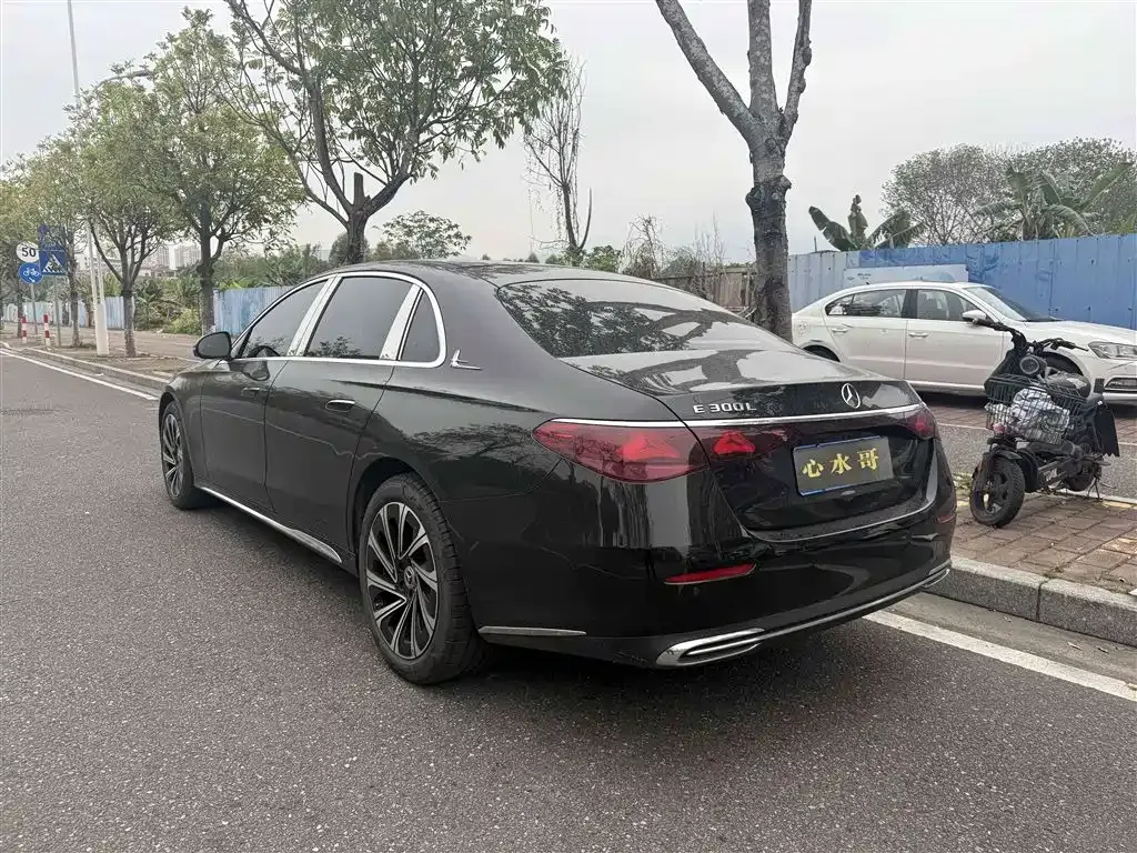 Mercedes-Benz E-Class 2024 из CN, фото 9