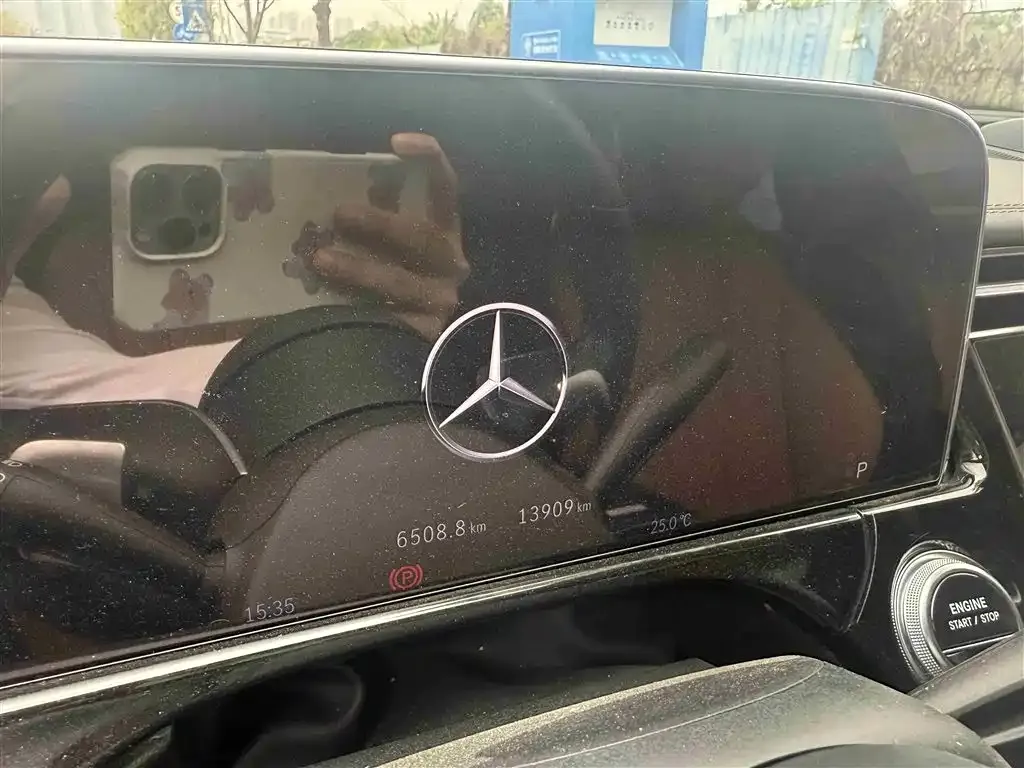 Mercedes-Benz E-Class 2024 из CN, фото 3