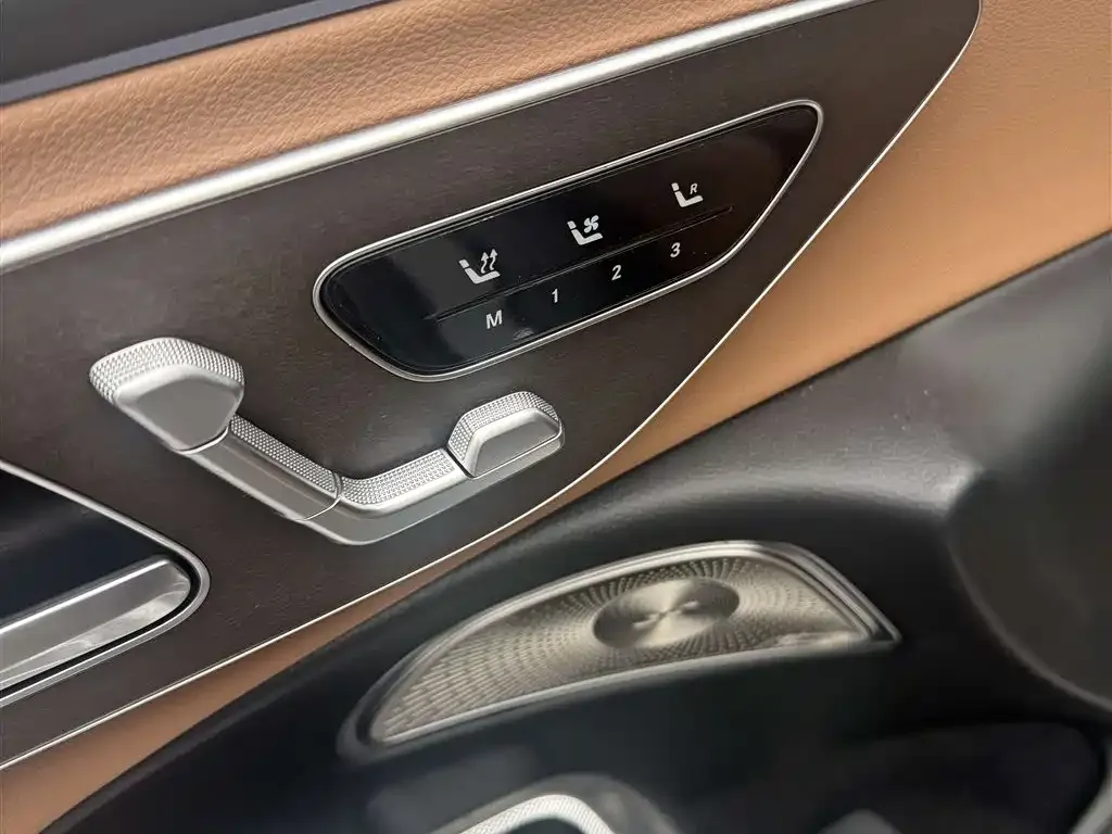 Mercedes-Benz E-Class 2024 из CN, фото 5