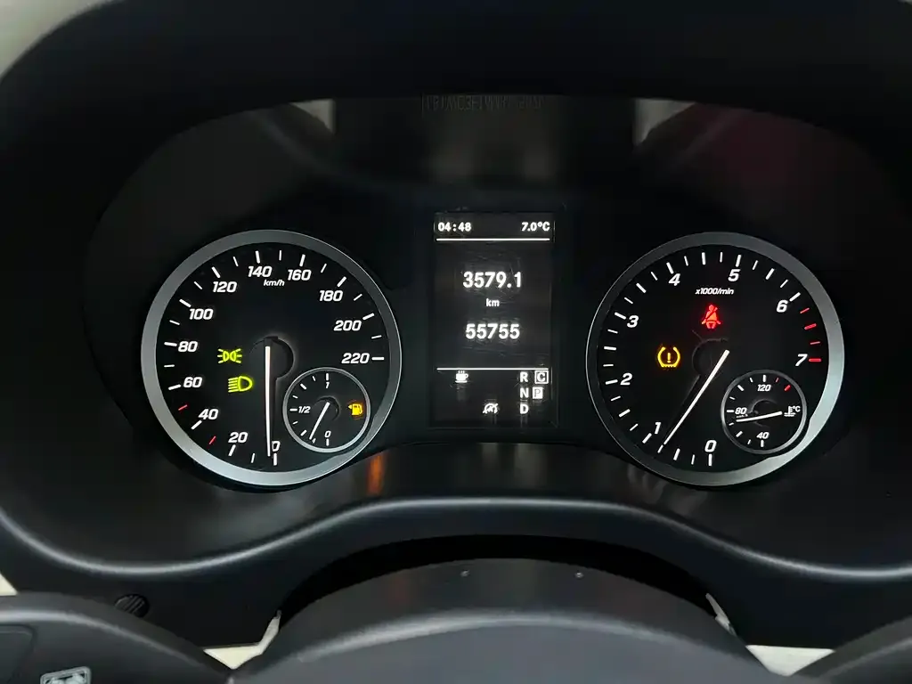 Mercedes-Benz Vito 2021 из CN, фото 4
