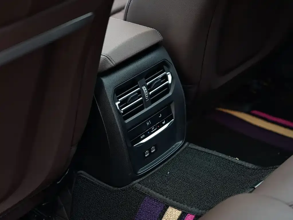 BMW 3 Series — фото 10
