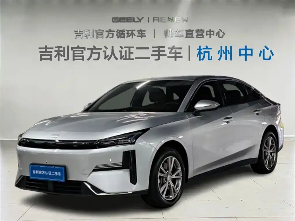 Geely Galaxy L6 — фото 1