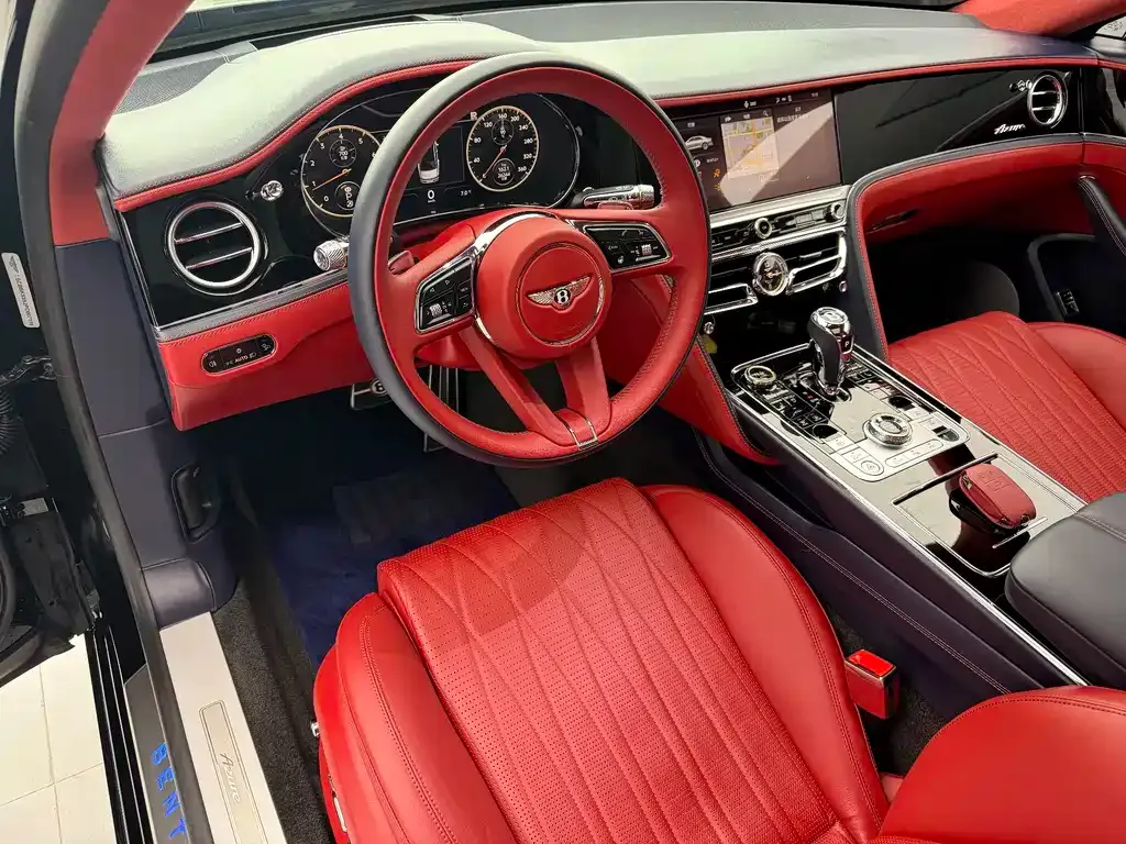 Bentley Flying Spur — фото 5