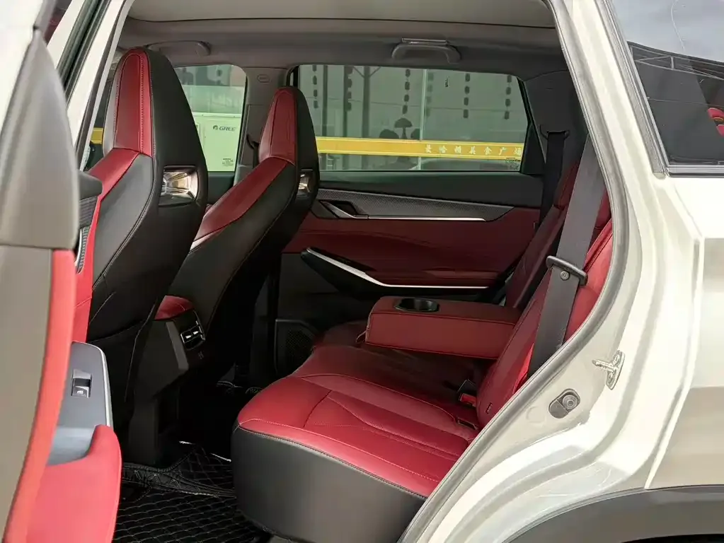 Changan CS75PLUS — фото 2