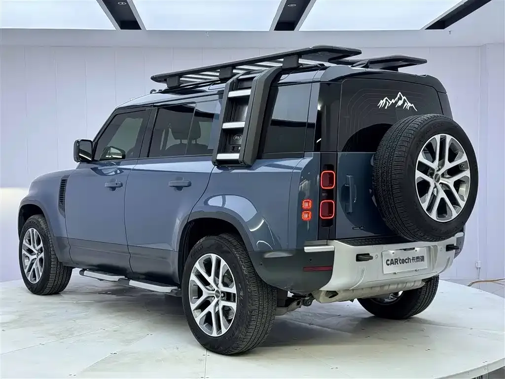 Land Rover Defender — фото 5