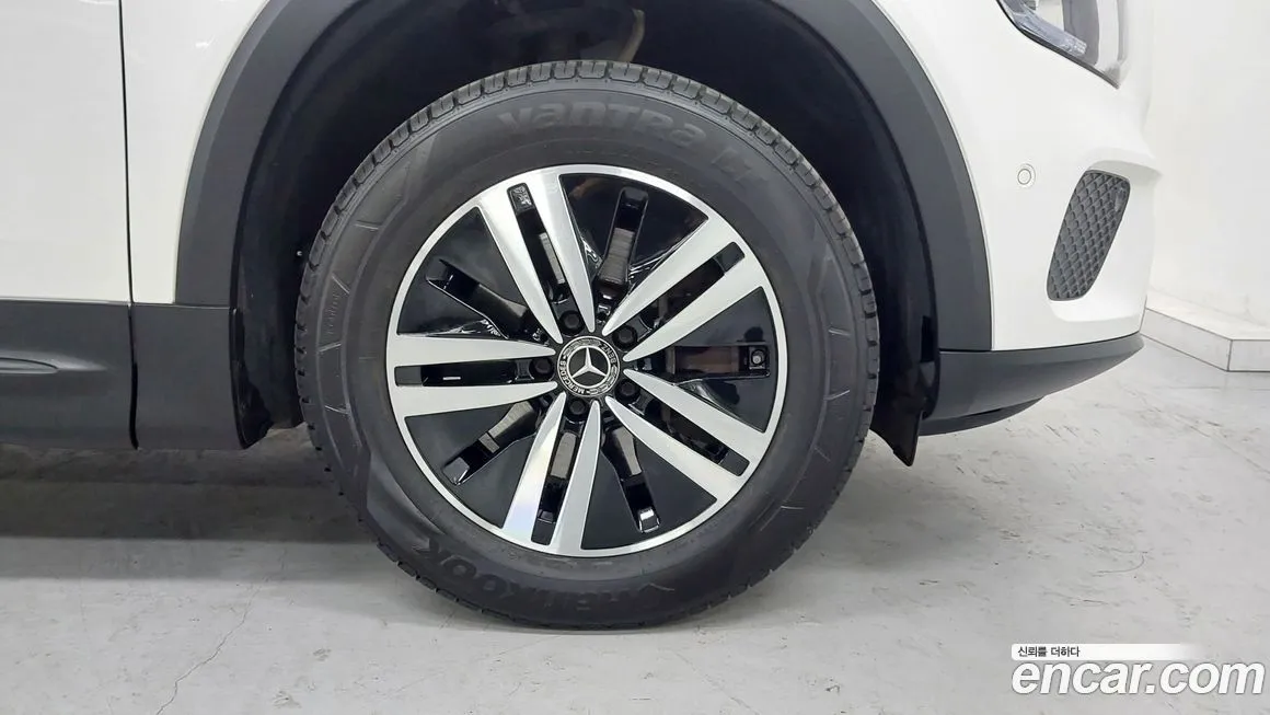 Mercedes-Benz GLB-Class 2021 из KR, фото 3