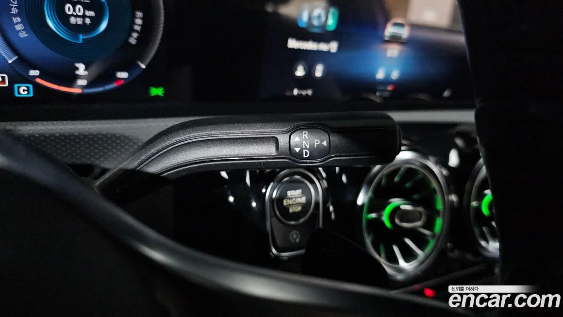 Mercedes-Benz A-Class 2023 из KR, фото 8