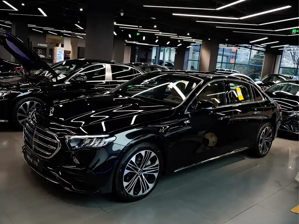 Mercedes-Benz E-Class New Energy — фото 1