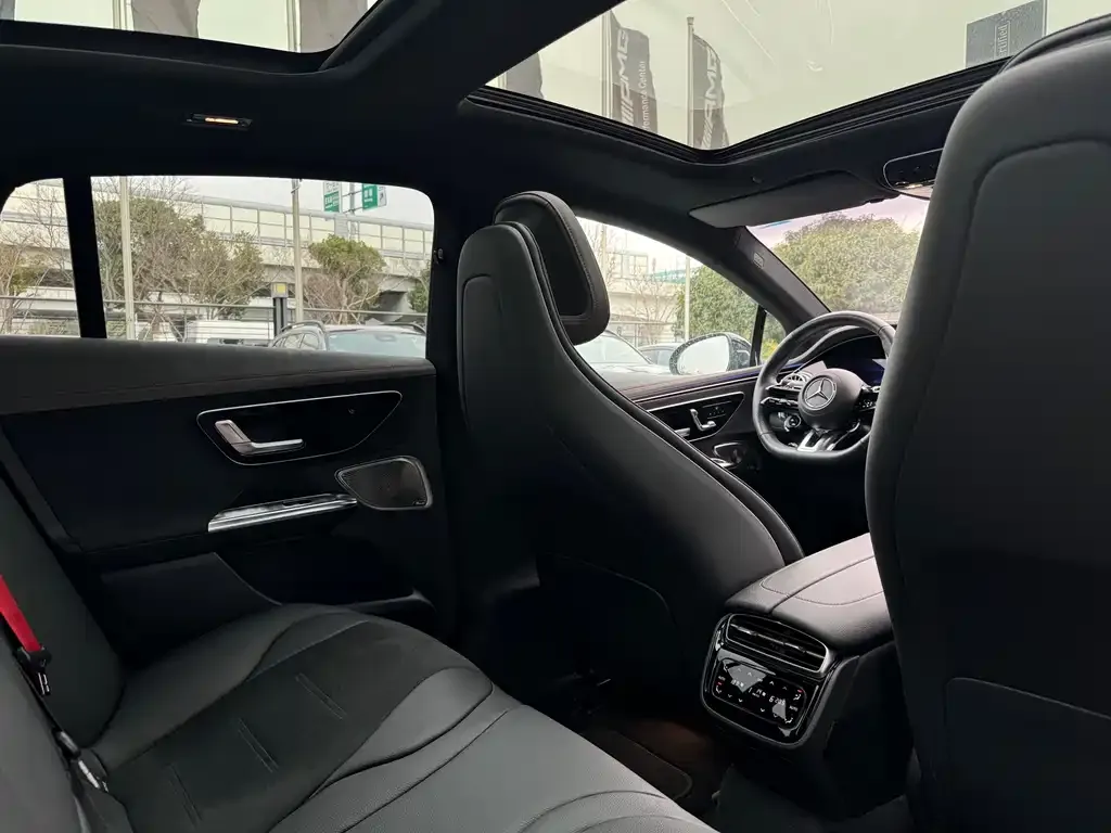 Mercedes-Benz EQE AMG 2024 из CN, фото 6