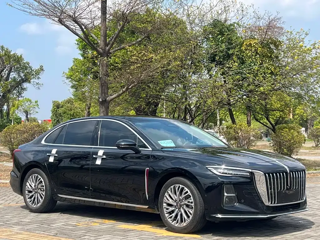 Hongqi H5 — фото 5