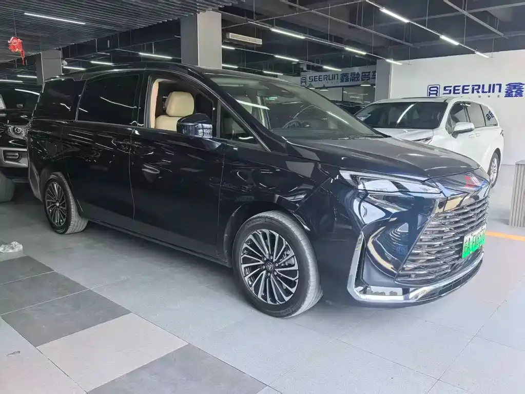Buick GL8 Hybrid 2025 из CN, фото 7